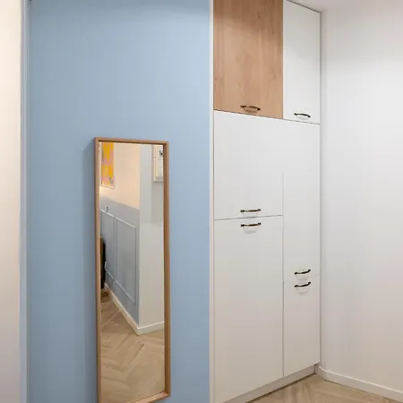 Calm And Design Metro Guichard *